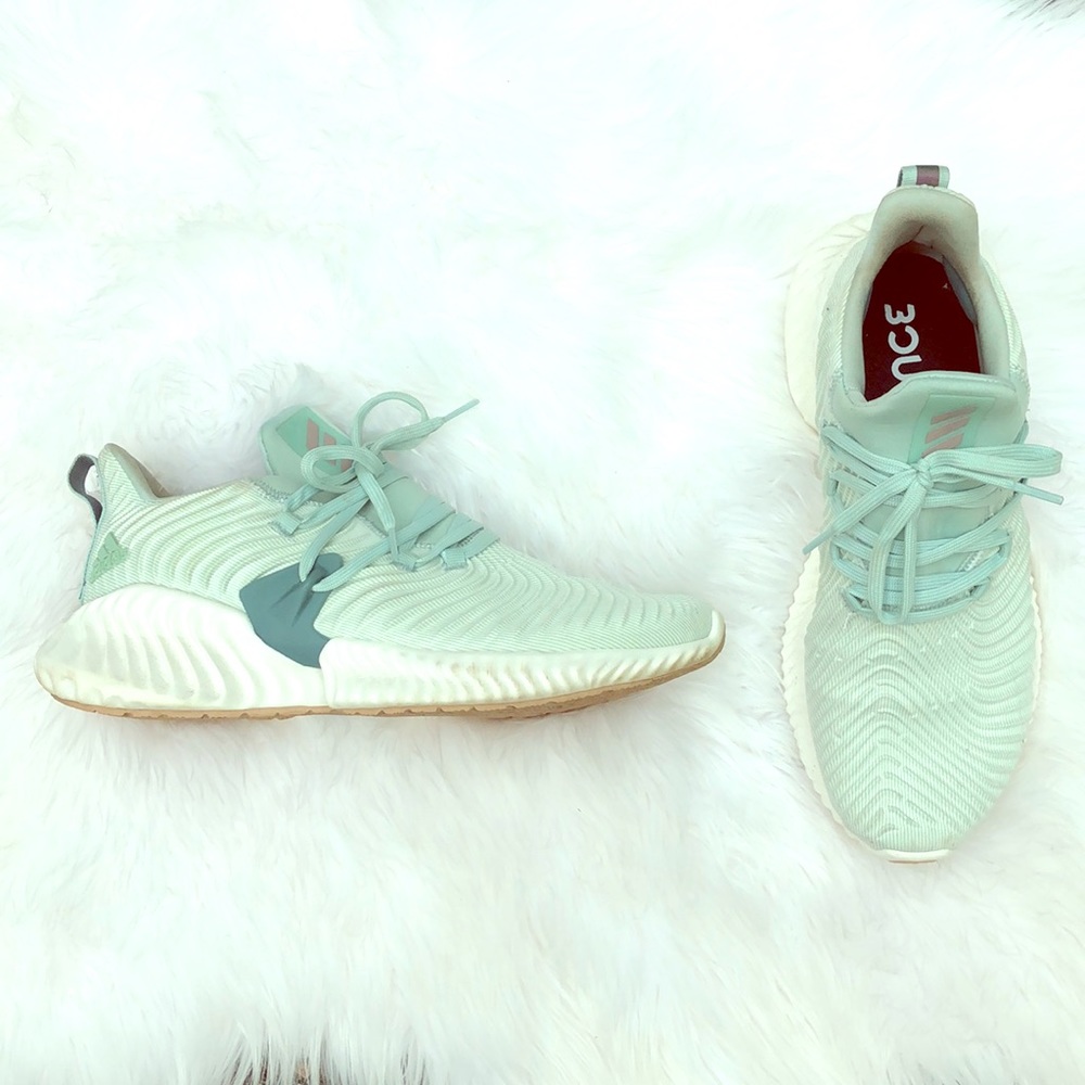 Adidas AlphaBounce Instinct Running Sneakers